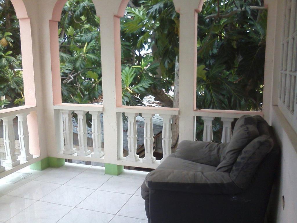 G&R Guesthouse فالماوث المظهر الخارجي الصورة