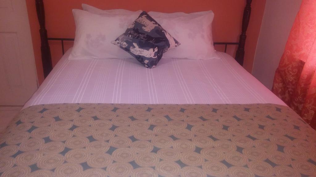 G&R Guesthouse فالماوث المظهر الخارجي الصورة